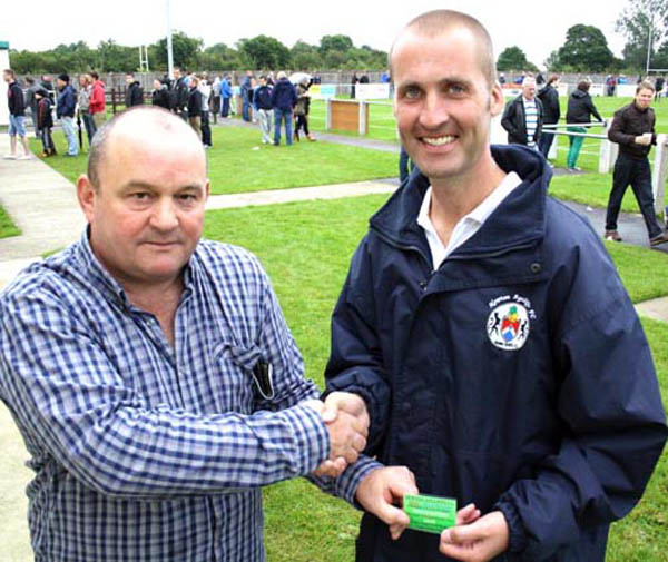 Superfan Donates £2k to Aycliffe F.C.