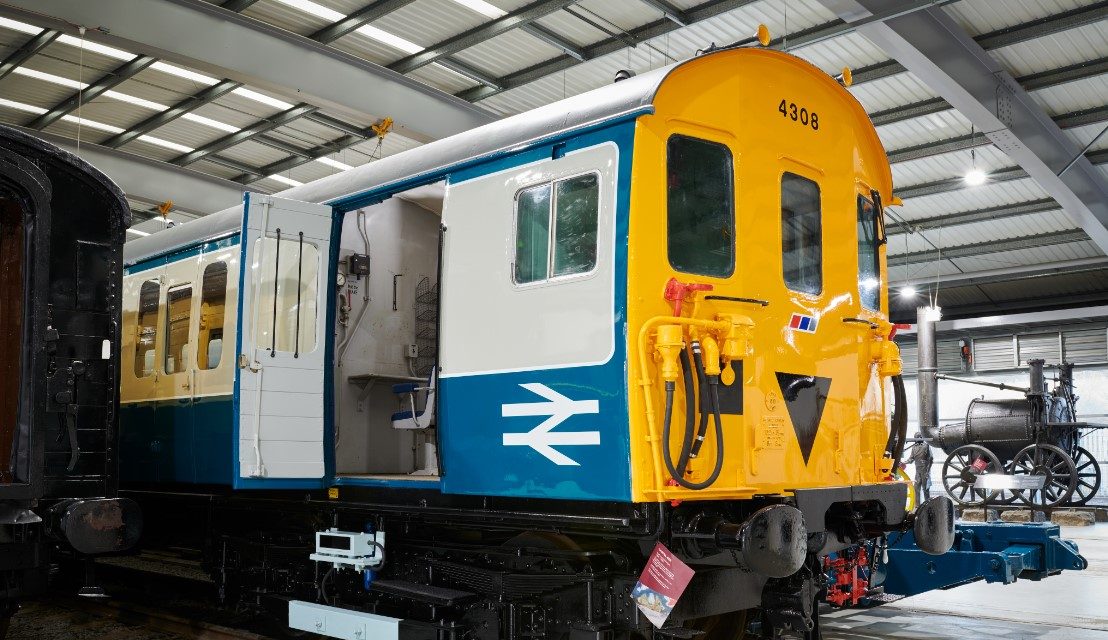 Loco Team Complete Carriage Restoration